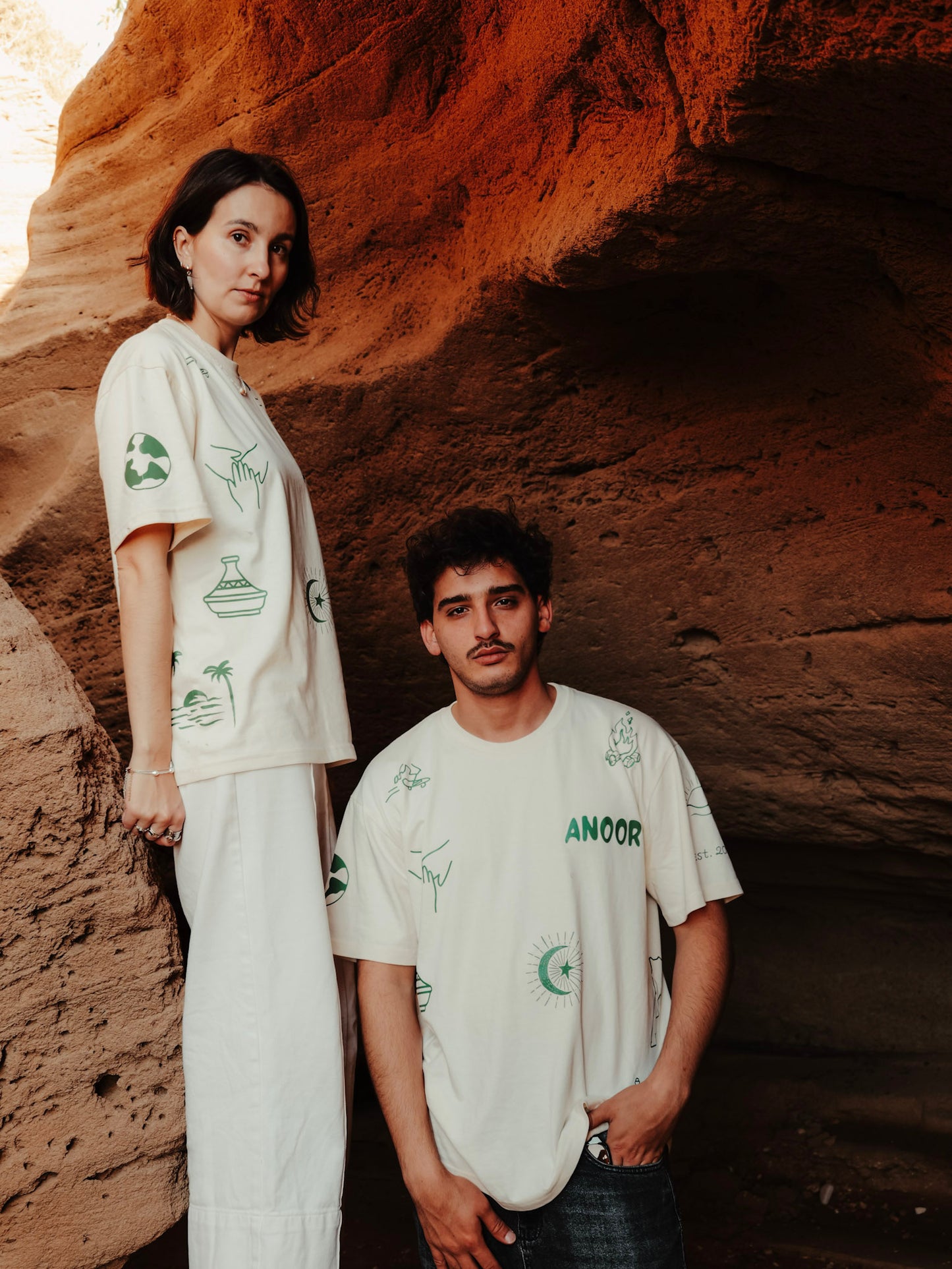 ANOOR Community Tshirt 